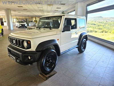 Usato 2023 Suzuki Jimny 1.5 Benzin 102 CV (31.900 €)