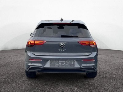 Usato 2023 VW Golf VIII 1.5 El_Hybrid 150 CV (26.900 €)