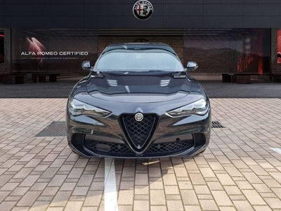 Usato 2024 Alfa Romeo Stelvio 2.9 Benzin 520 CV (99.900 €)