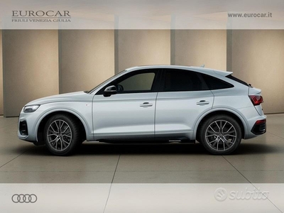 Usato 2024 Audi Q5 2.0 Benzin (72.200 €)