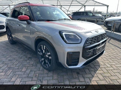 Usato 2024 Mini John Cooper Works Countryman 1.5 El_Benzin 156 CV (48.800 €)