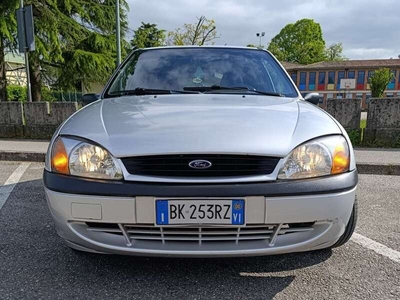 Venduto Ford Fiesta FiestaIV 2000 5p . - auto usate in vendita