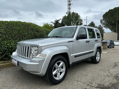 Venduto Jeep Cherokee 3ª serie 2.8 CR. - auto usate in vendita