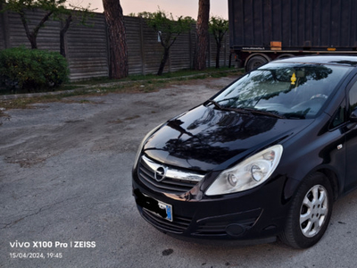 Venduto Opel Corsa metano - auto usate in vendita