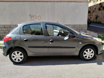 Venduto Peugeot 206+ 1.1 5p. S - auto usate in vendita