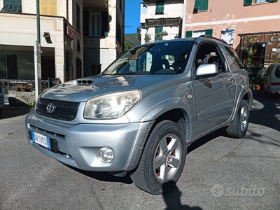 Venduto Toyota RAV4 3 porte - auto usate in vendita