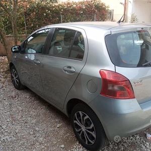 Venduto Toyota Yaris - 2008 - auto usate in vendita