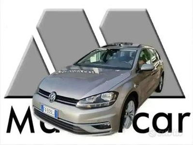 VOLKSWAGEN Golf Variant Golf Variant 1.6 tdi Bus