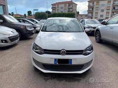 Volkswagen Polo 1.2 70 CV NEOPATENTATI !!