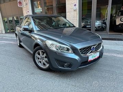 Volvo C30 D2 Momentum - in Garanzia