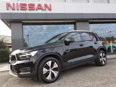 Volvo XC40 T2