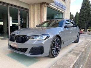 BMW 520 d 48V xDrive Msport Touring CERCHI DA 20´´-TETTO. Elettrica/Diesel