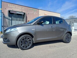 LANCIA Ypsilon 1.2 69 CV 5 porte S&S Gold Adatta Neopatentati Benzina