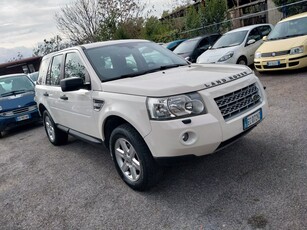 Land Rover Freelander 2.2 SD4 S.W. SE gancio traino