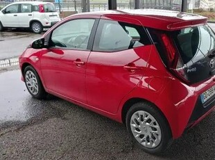 TOYOTA Aygo Connect 1.0 VVT-i 72 CV 5 porte x-clusiv Benzina