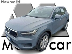 Volvo XC40 D4 AWD Geartronic Momentum usato