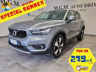 VOLVO XC40 T4 AWD Geartronic Momentum Benzina