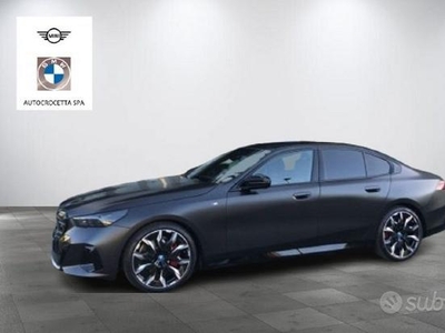 BMW i5 M60 *Pronta consegna