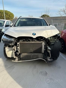 BMW X1 (F48) incidentata