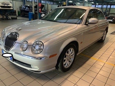 JAGUAR S-TYPE (X202) 2.5 V6 24V cat Executive