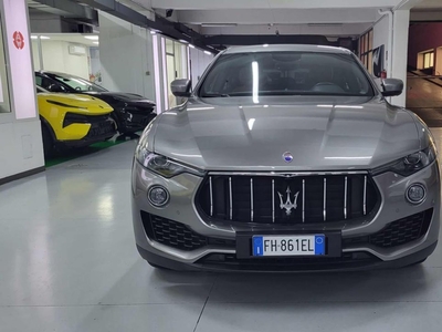 Maserati Levante V6