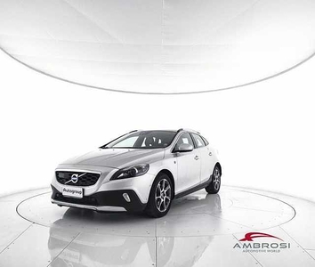 Volvo V40 Cross Country D3 Geartronic Volvo Ocean Race - PER OPERATORI DEL SETTORE da Test Grifo Caravan