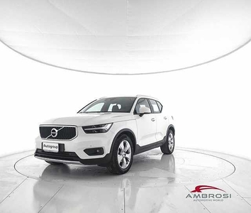 Volvo XC40 D3 Geartronic Momentum da Test Grifo Caravan