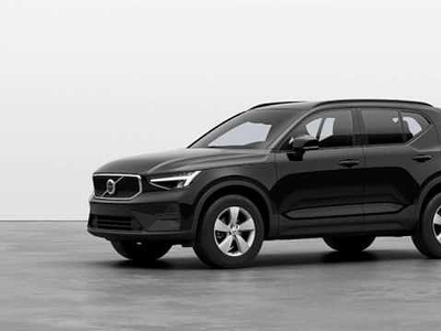 Volvo XC40 Mild Hybrid B3 automatico Essential da Test Grifo Caravan