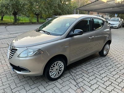 Lancia Ypsilon 0.9 TwinAir