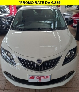 Lancia Ypsilon 1.0 FireFly 5 porte S&S Hybrid Ecochic Gold usato