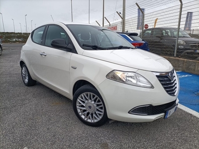 Lancia Ypsilon 1.2 69 CV