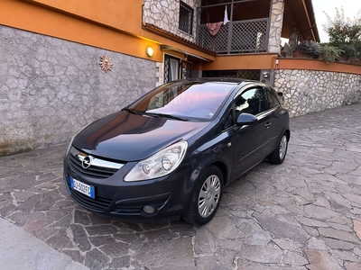 Opel Corsa 1.2 3