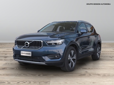 Volvo XC40 T5