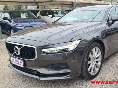 2019 VOLVO V90