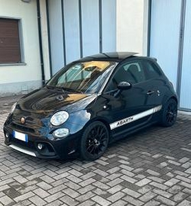 Abarth 595 competizione