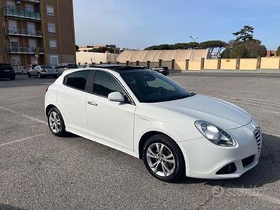 ALFA ROMEO Giulietta - 2011