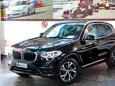 BMW X3 xDrive20i Business Advantage AUTO. - NAVI