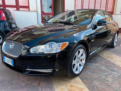 Jaguar Xf 3.0 D V6 Premium Luxury