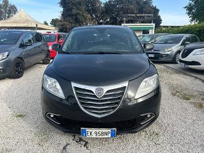 Lancia Ypsilon 1.3 MJT 16V 95 CV 5 porte S&S Plati