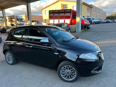 Lancia Ypsilon 1.3 mjt 95cv 2013 garantita