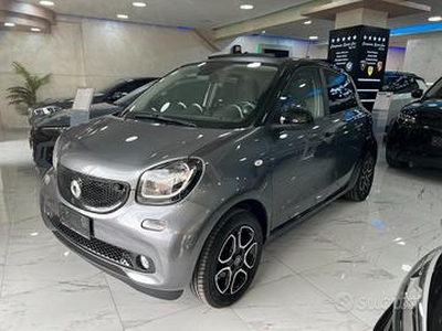 NUOVA SMART FORFOUR PRIME EXCLUSIVE JBL EDITION CA