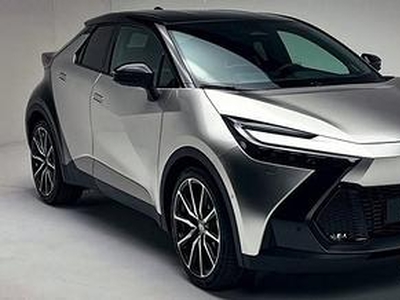 Nuovo Toyota C-HR Pronta Consegna