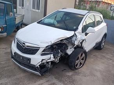 Opel mokka 1.6 benzina incidentata