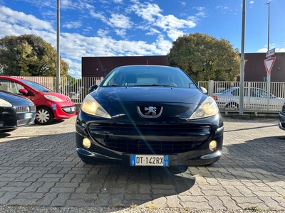 Peugeot 207 1.4 8V 75CV KM 81800KM 5p. Energie