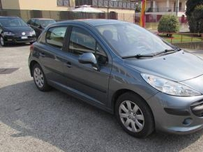 PEUGEOT 207 1.4 HDi 70CV 5p. X Line NEO PATENTAT