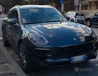 PORSCHE Macan - 2017