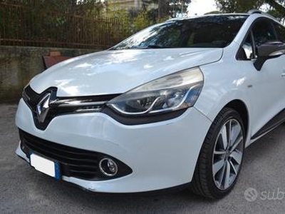 RENAULT CLIO 1.5 DCi SW Costume National - 2015