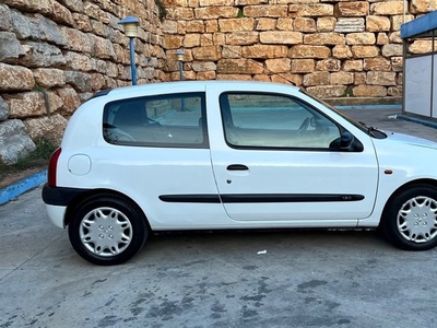 Renault Clio 1999