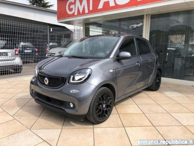 Smart ForFour 0.9 90CV PASSION SPORT PACK LED PANORAMA NAVI Roma