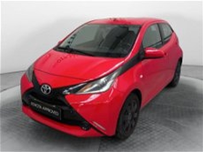 Toyota Aygo 1.0 VVT-i 69 CV 5 porte x-play my 14 del 2015 usata a Pisa